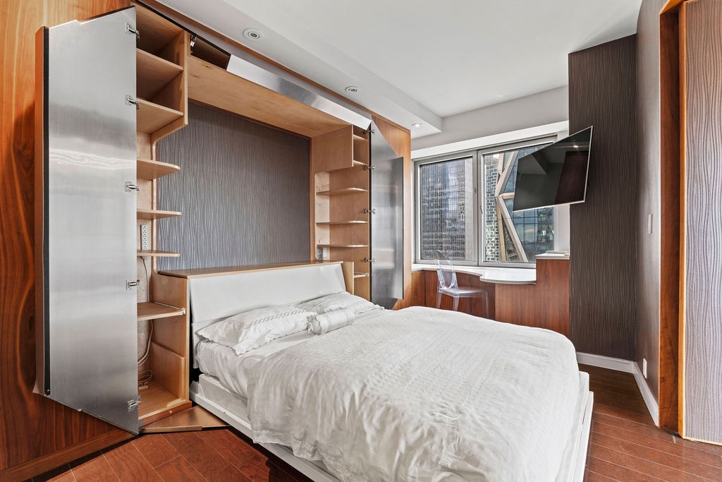 #5 photo, 301 W 57th Street, Clinton , NY 10019