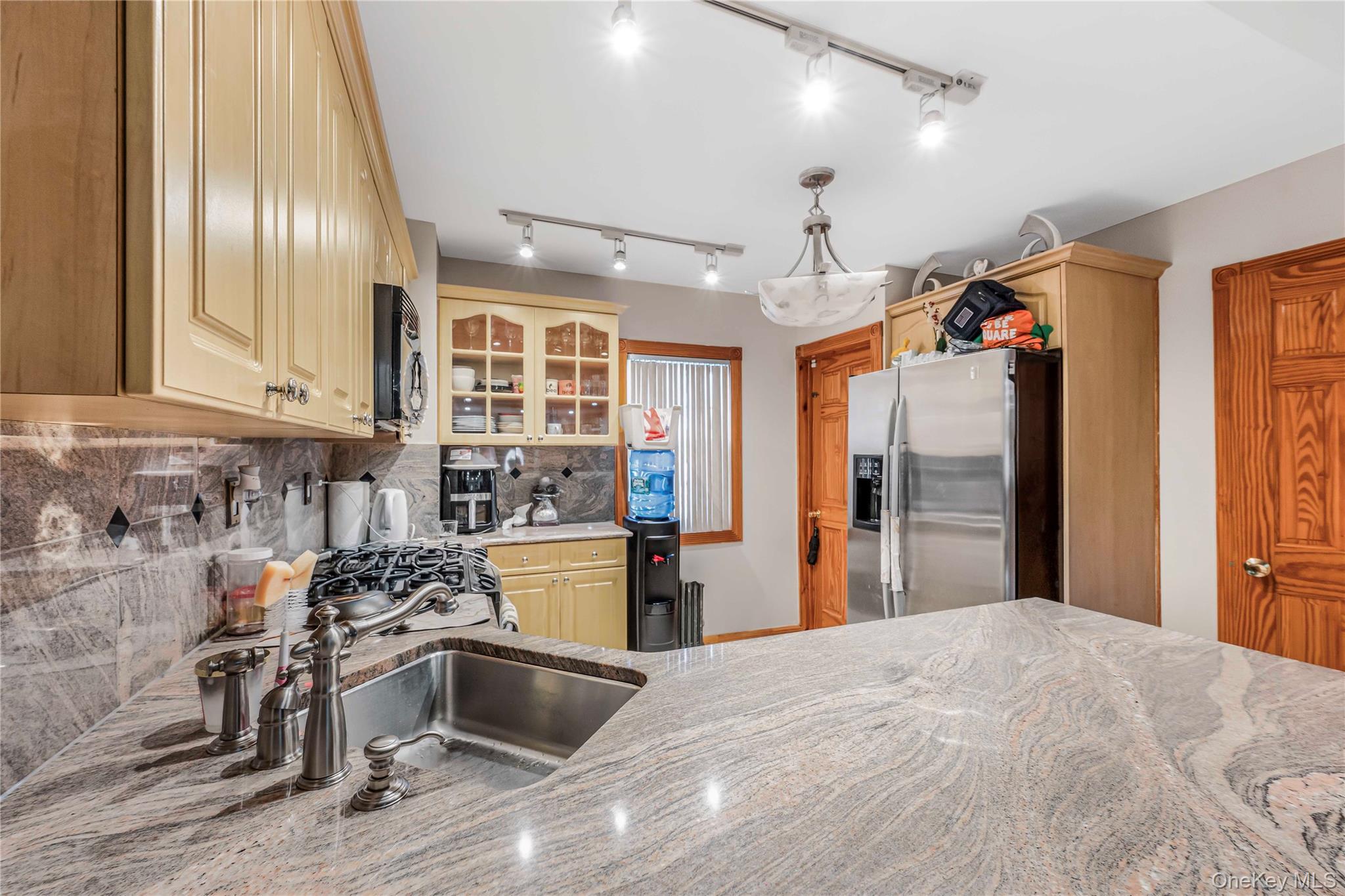 #7 photo, 130-10 121st Street, كوينز South Ozone Park , NY 11420