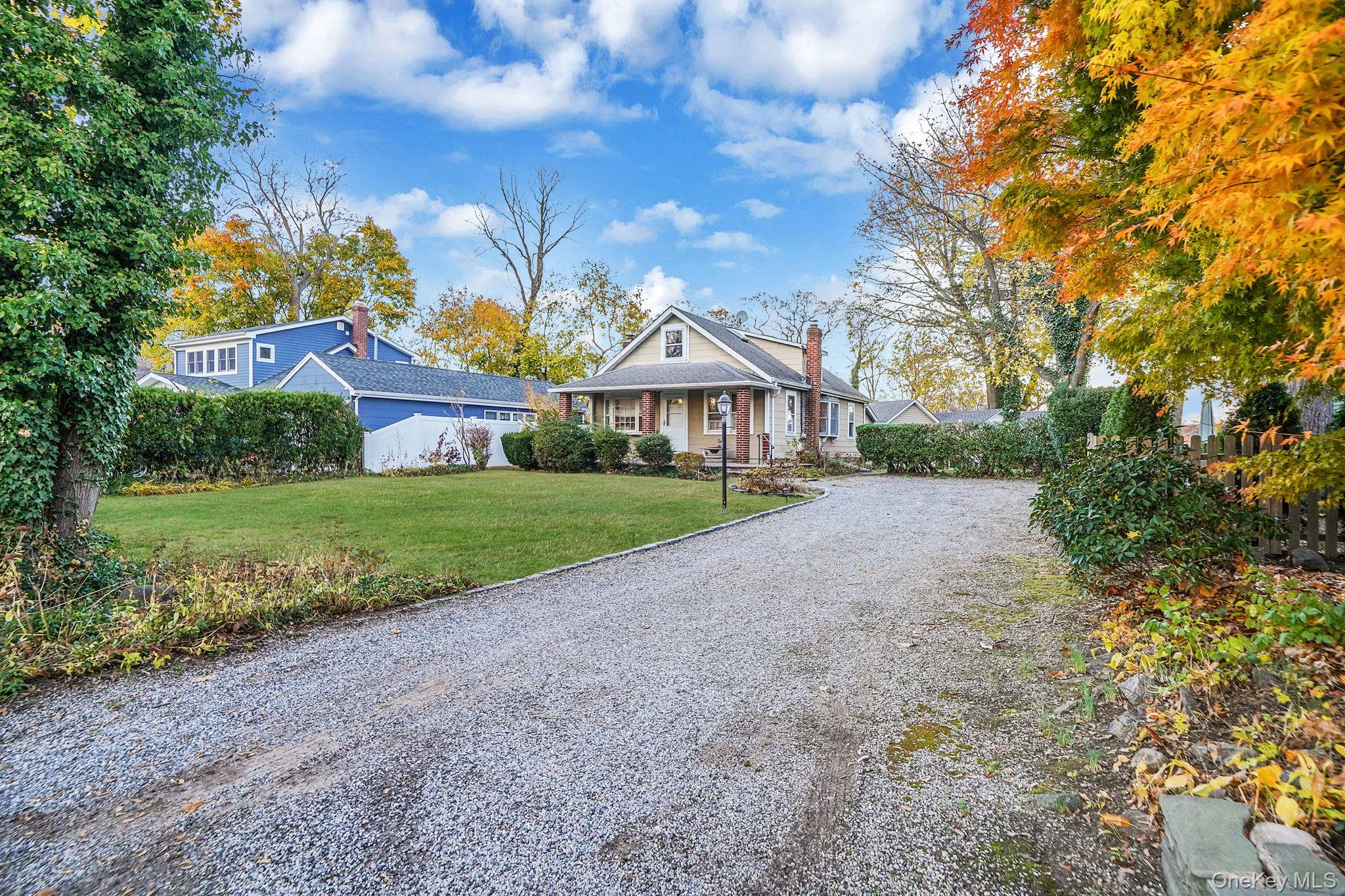 #2 photo, 411 Harrison Drive, Centerport , NY 11721