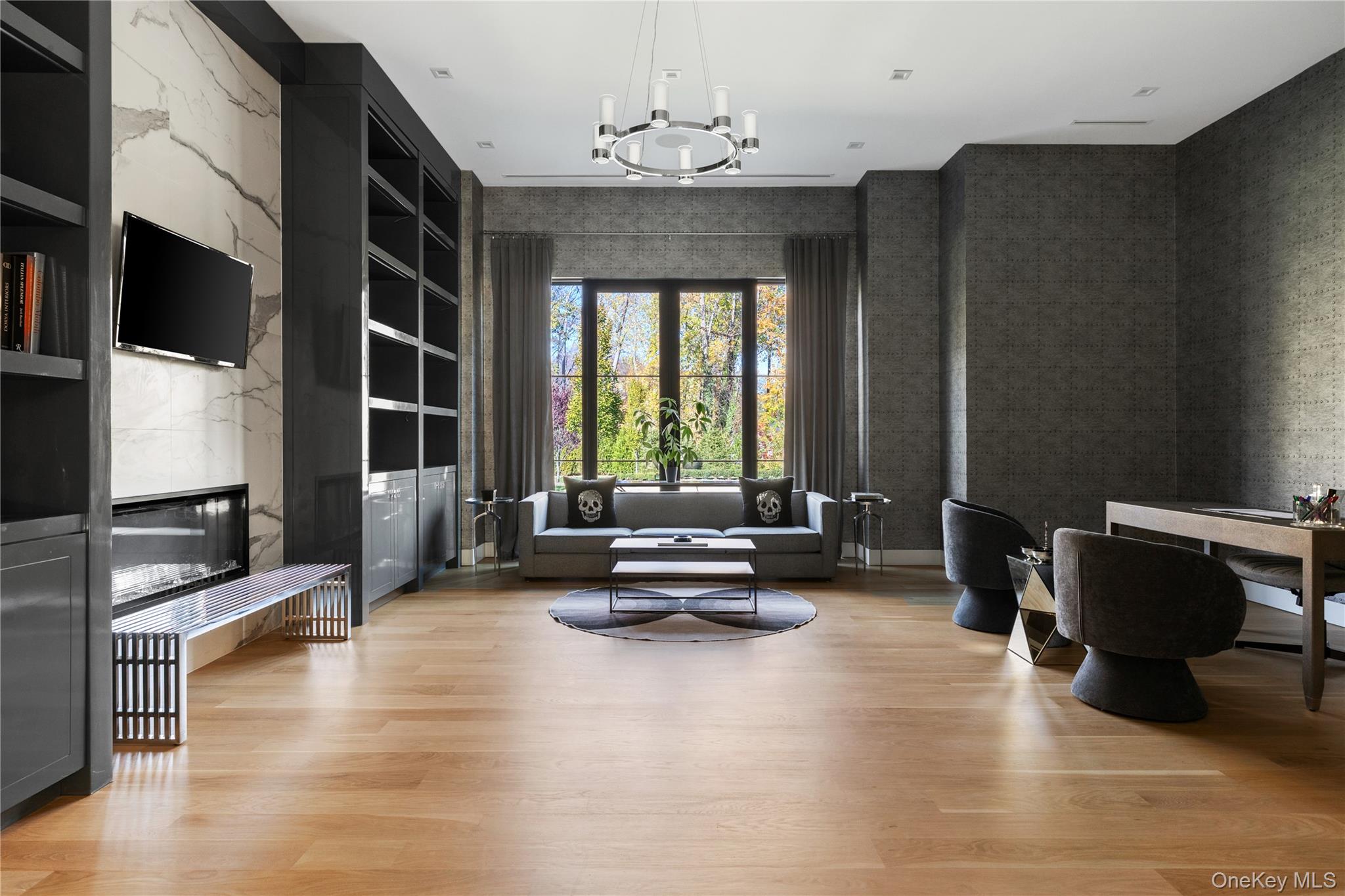 #19 photo, Lattingtown Road, Locust Valley , NY 11560