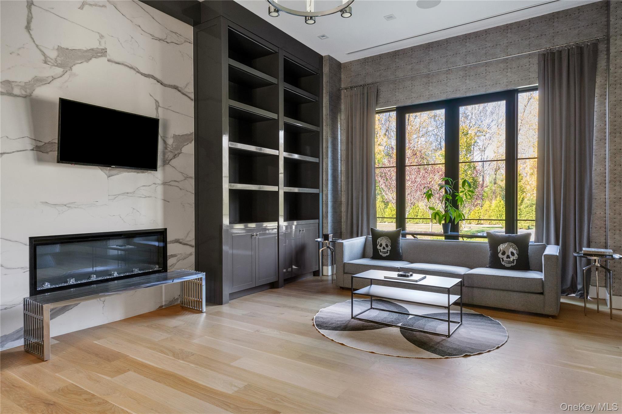 #20 photo, Lattingtown Road, Locust Valley , NY 11560