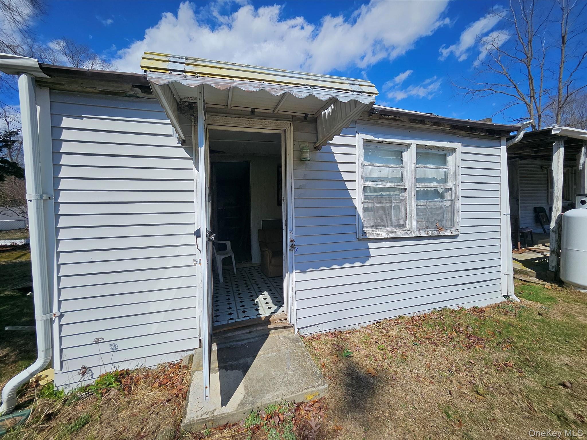 #6 photo, 549 Granny Road, Medford , NY 11763