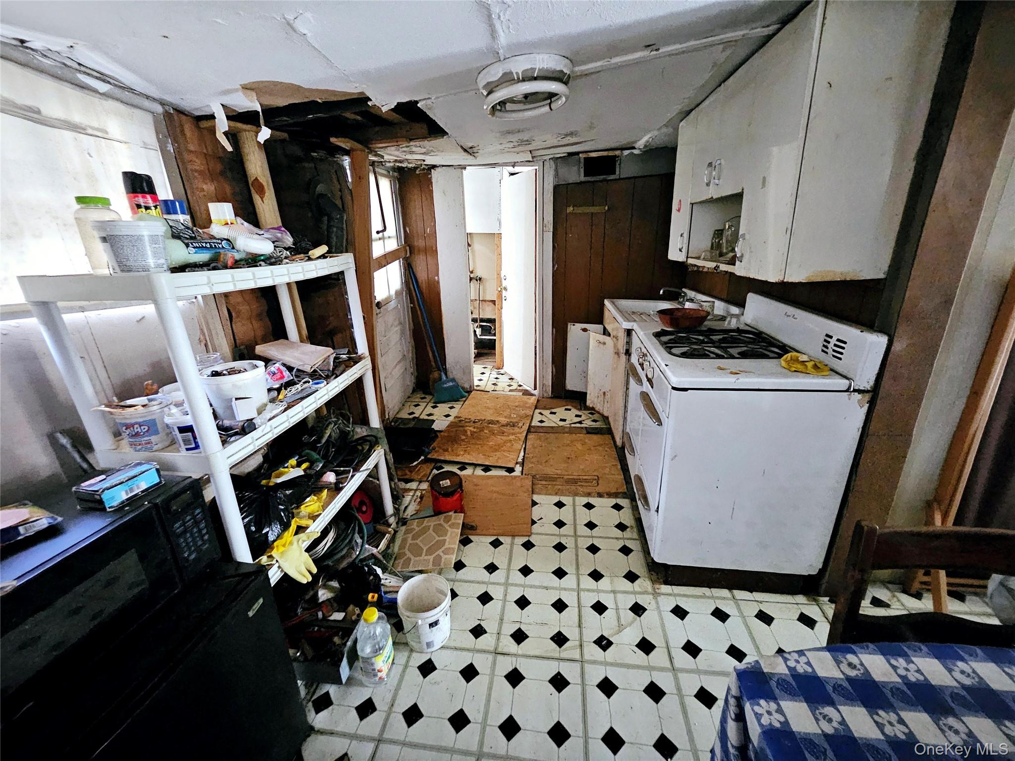 #7 photo, 549 Granny Road, Medford , NY 11763