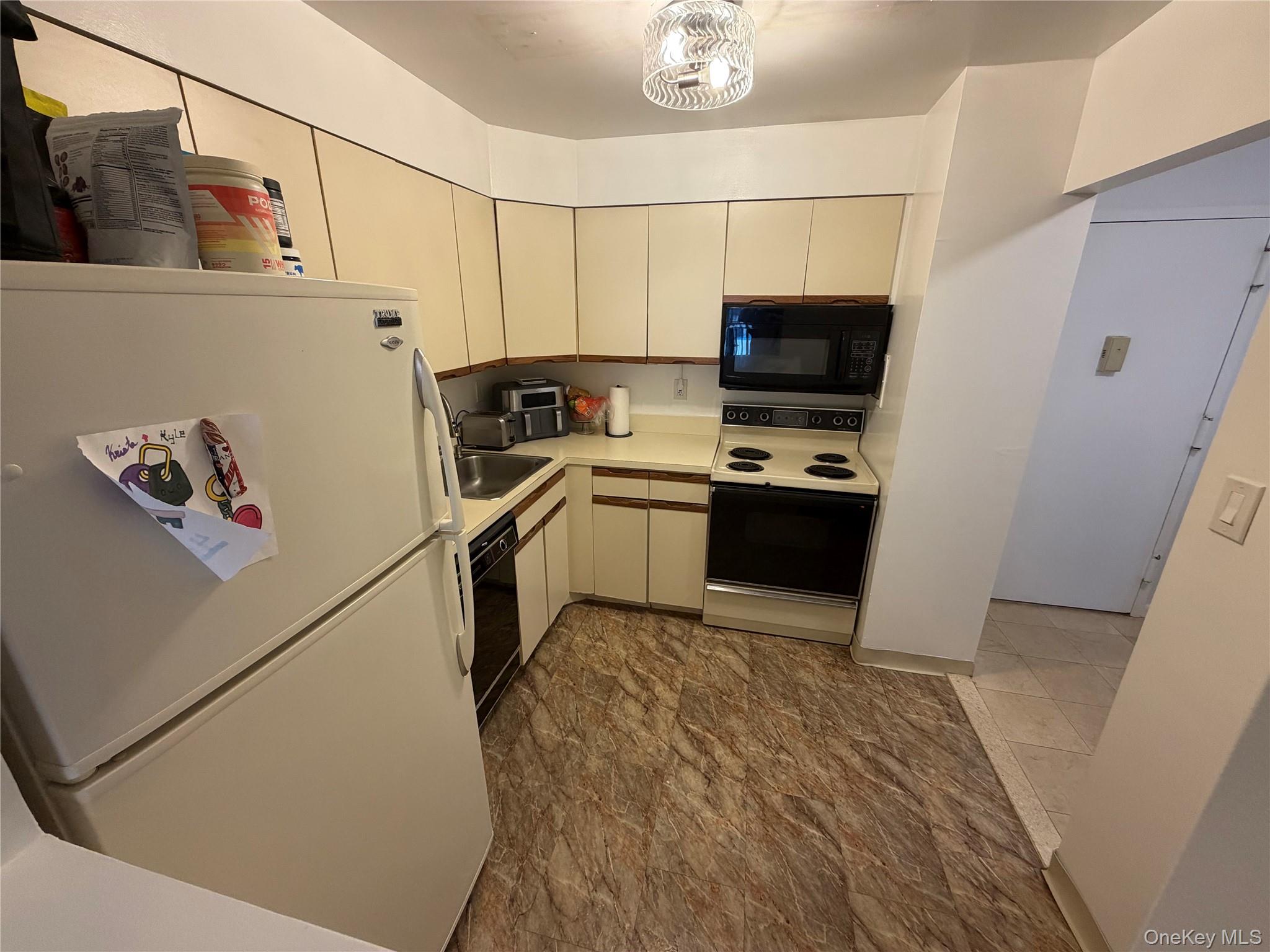 #9 photo, 360 Shore Road, Long Beach , NY 11561