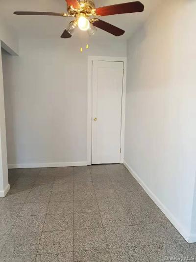 #6 photo, 20-30 146 Street, Whitestone , NY 11357