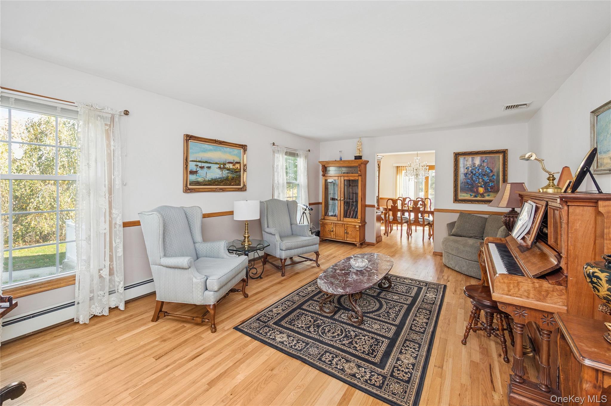 #15 photo, 12 Briarwood Court, Head Of The Harbor , NY 11780