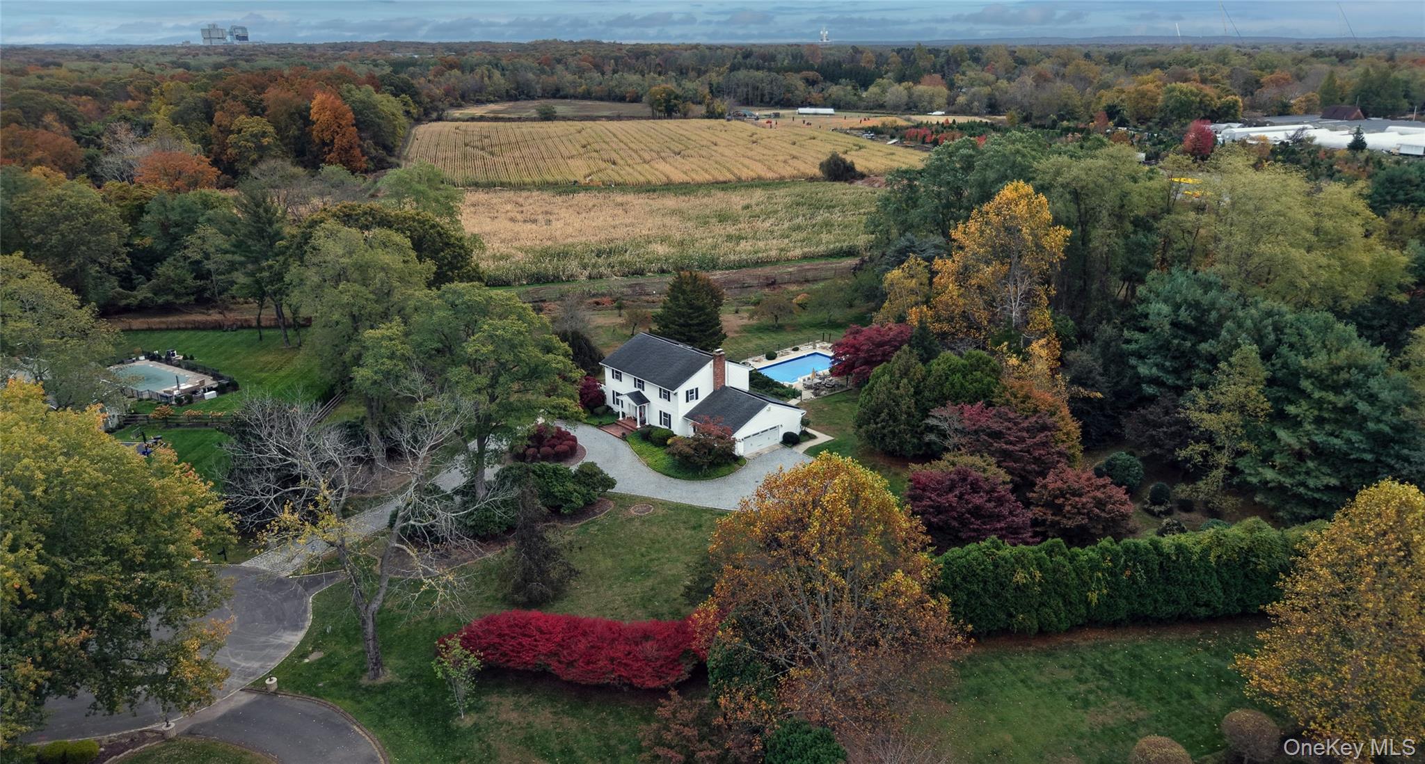 #6 photo, 12 Briarwood Court, Head Of The Harbor , NY 11780