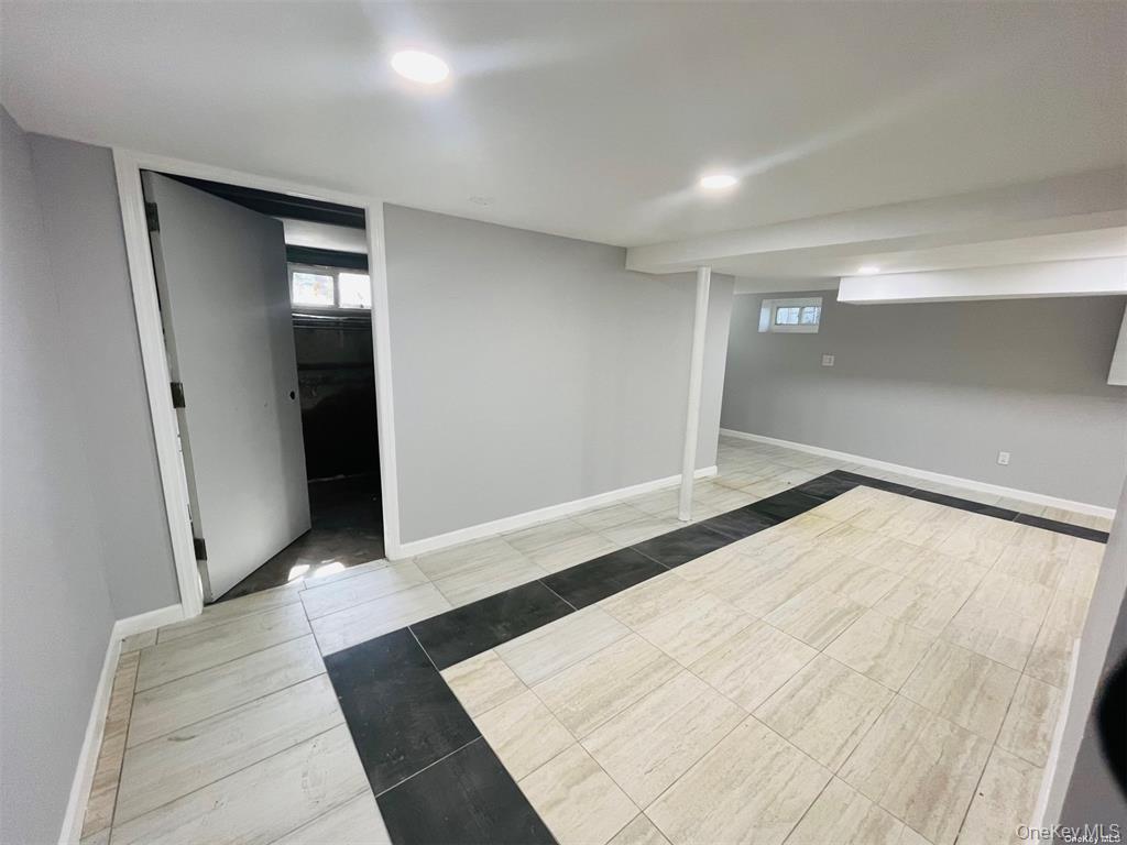 #12 photo, 200 Hicksville Road, Seaford , NY 11783