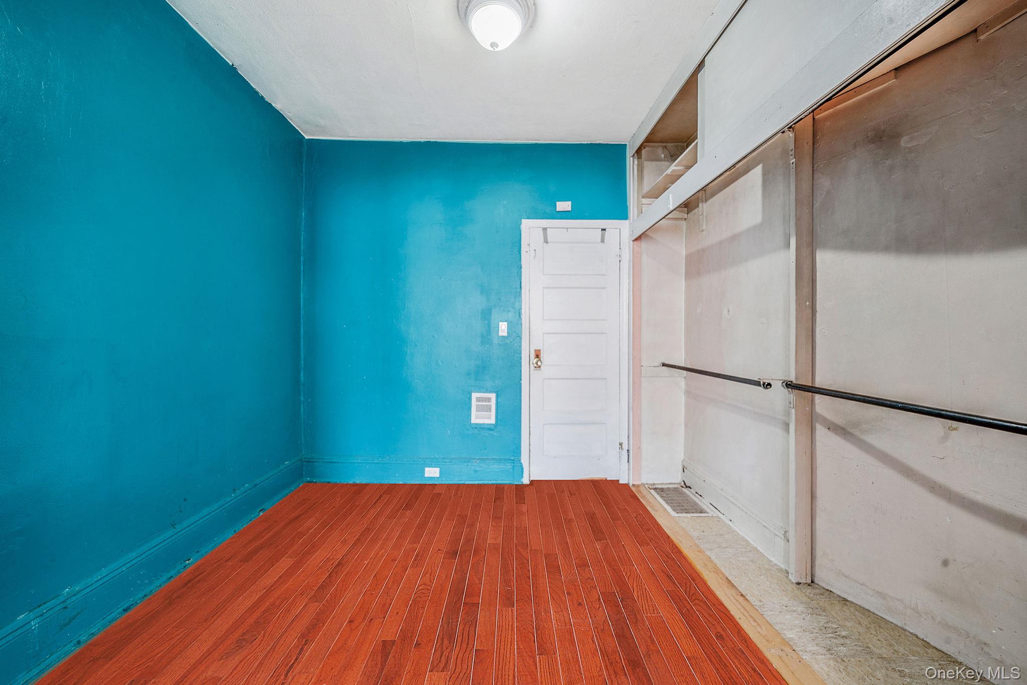 #14 photo, 7935 77th Avenue, Glendale , NY 11385