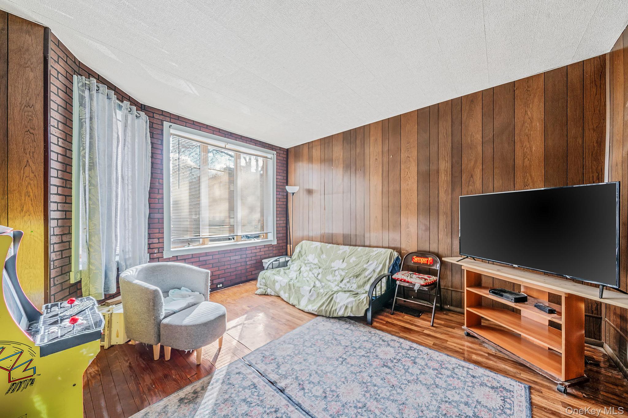 #3 photo, 7935 77th Avenue, Glendale , NY 11385