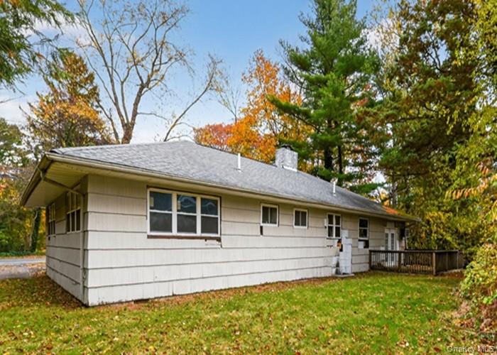 #4 photo, 48 E Rogues Path, Huntington Station , NY 11746