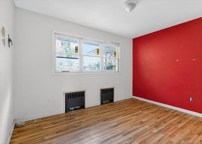 #8 photo, 48 E Rogues Path, Huntington Station , NY 11746