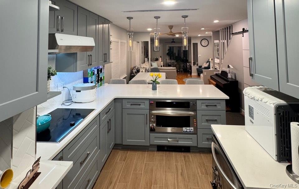 #8 photo, 20015 33rd Avenue, Bayside , NY 11361