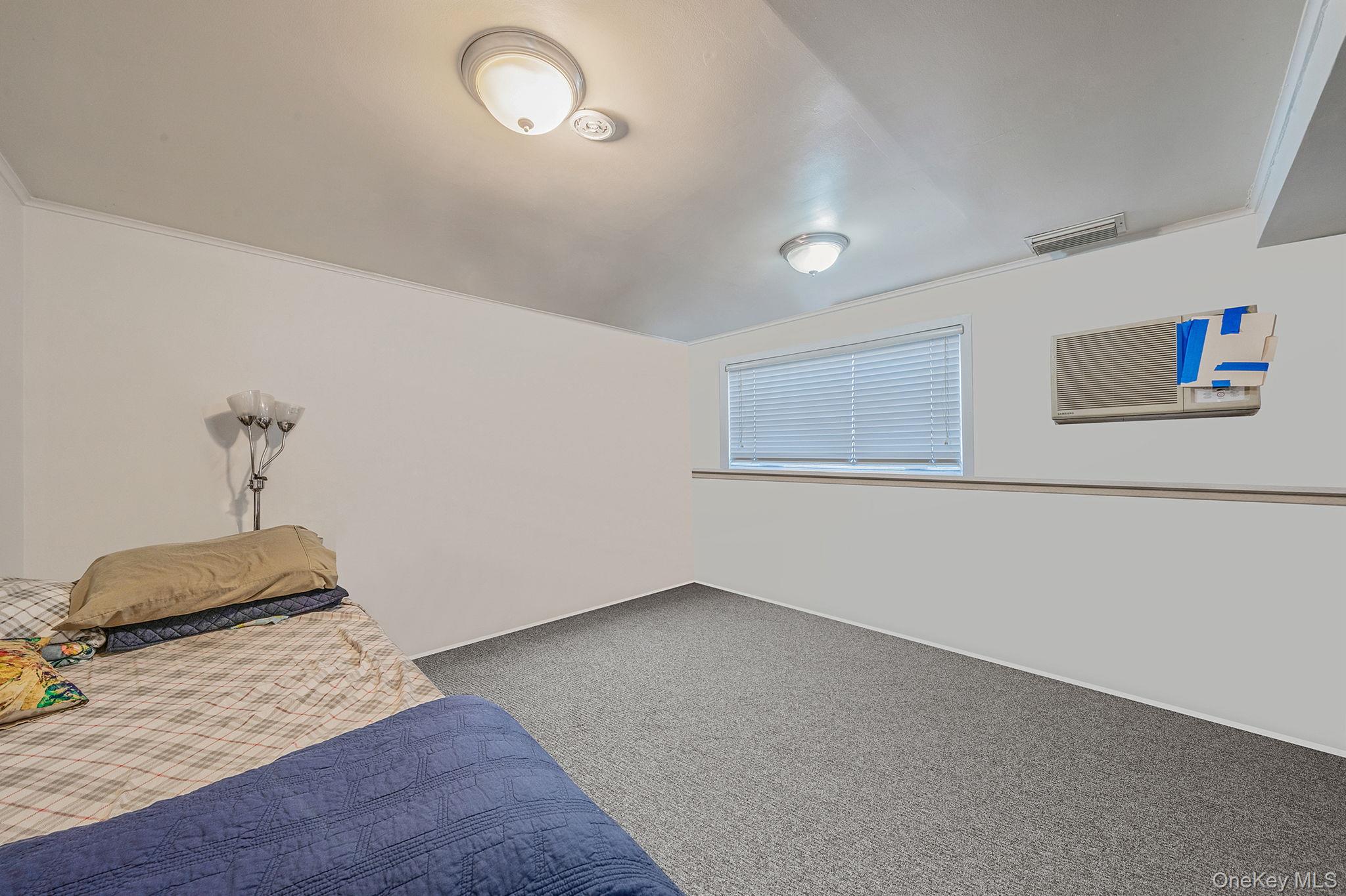 #15 photo, 19 Amsterdam Avenue, West Babylon , NY 11704