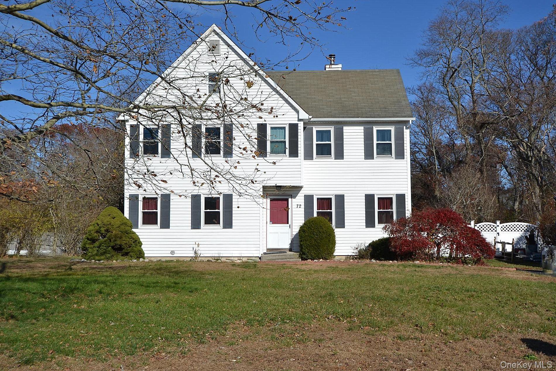 #1 photo, 72 Old Farm Road, Riverhead , NY 11901