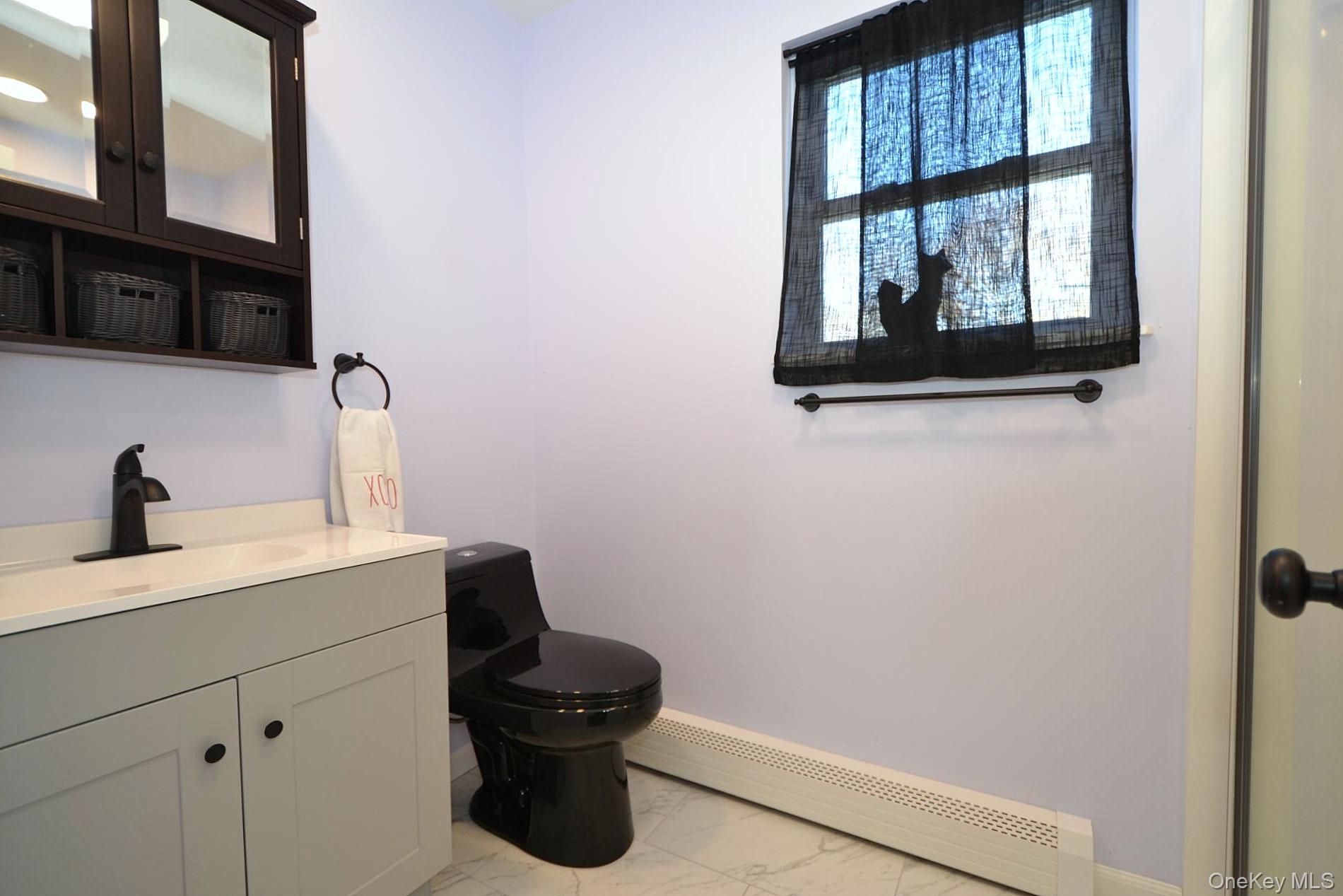 #17 photo, 72 Old Farm Road, Riverhead , NY 11901