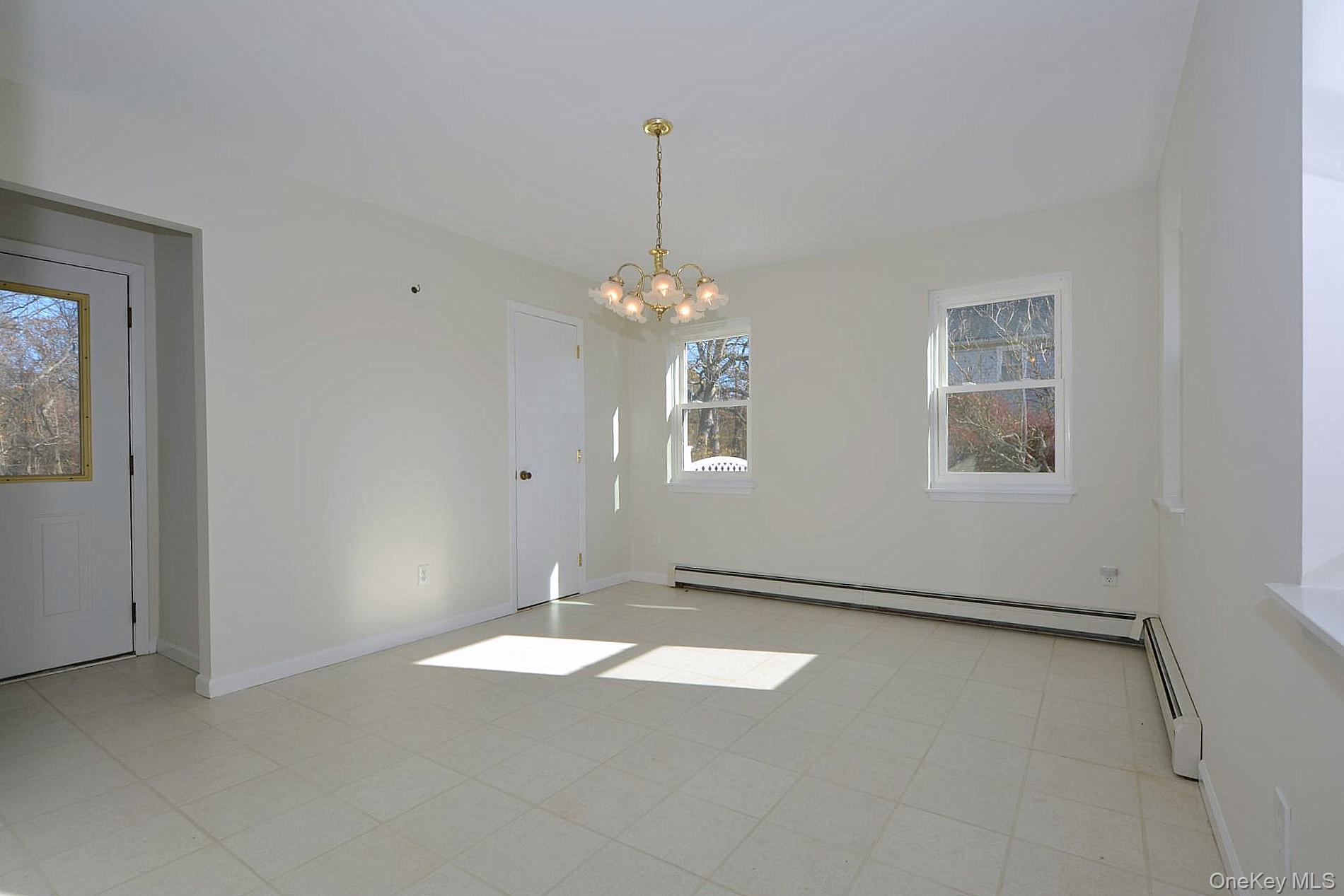 #9 photo, 72 Old Farm Road, Riverhead , NY 11901