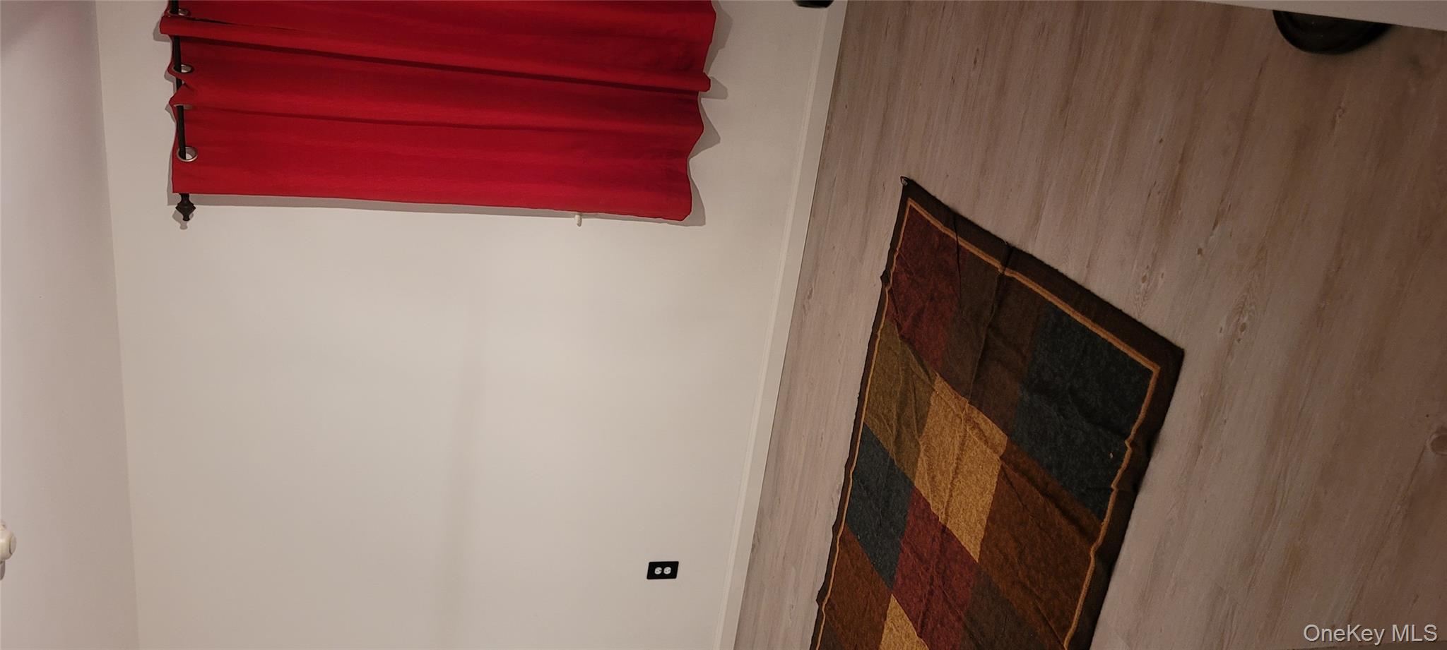 #13 photo, 2 Williamsburg Court, سوفولك Ridge , NY 11961