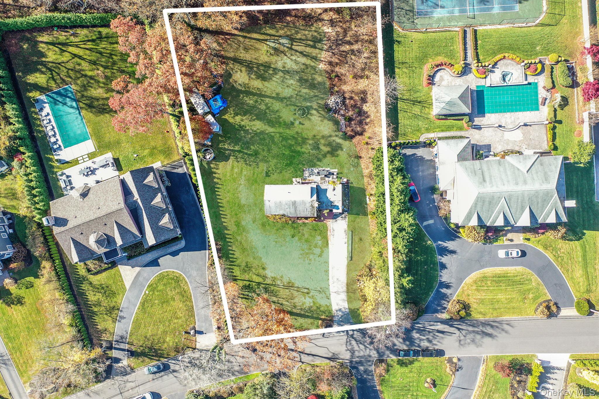 #3 photo, 54 Landview Drive, Dix Hills , NY 11746