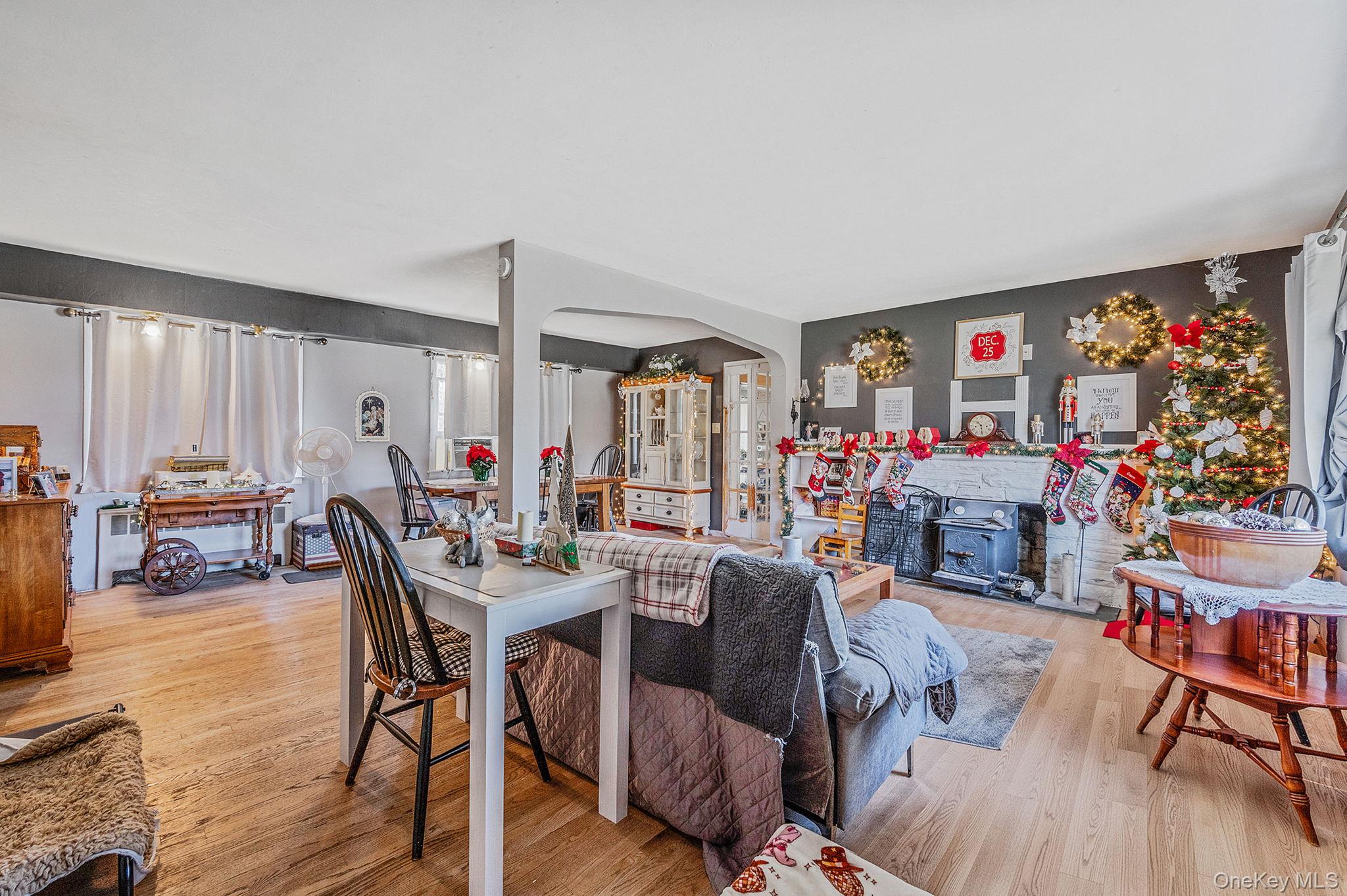 #6 photo, 54 Landview Drive, Dix Hills , NY 11746