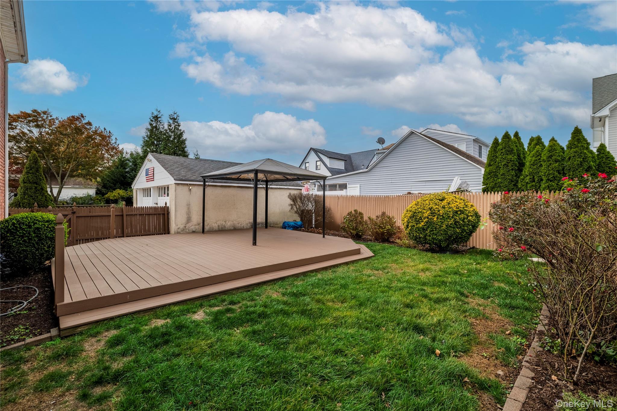 #18 photo, 60 Chestnut Street, Rockville Centre , NY 11570