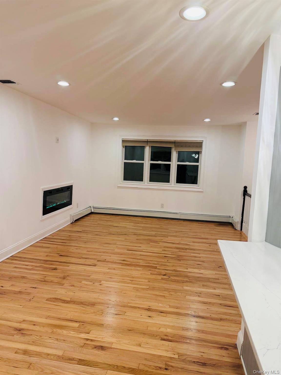 #7 photo, 58 Hauppauge Road, Hauppauge , NY 11788