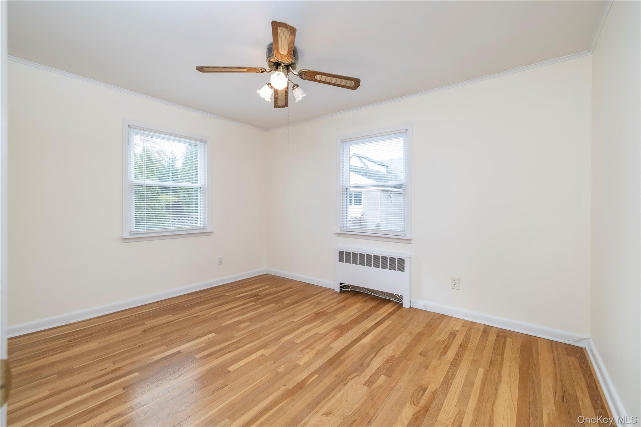 #11 photo, 60 Chestnut Street, Rockville Centre , NY 11570