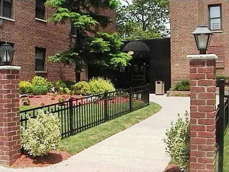 #1 photo, 145 Lincoln Ave , #4F, Staten Island , NY 10306