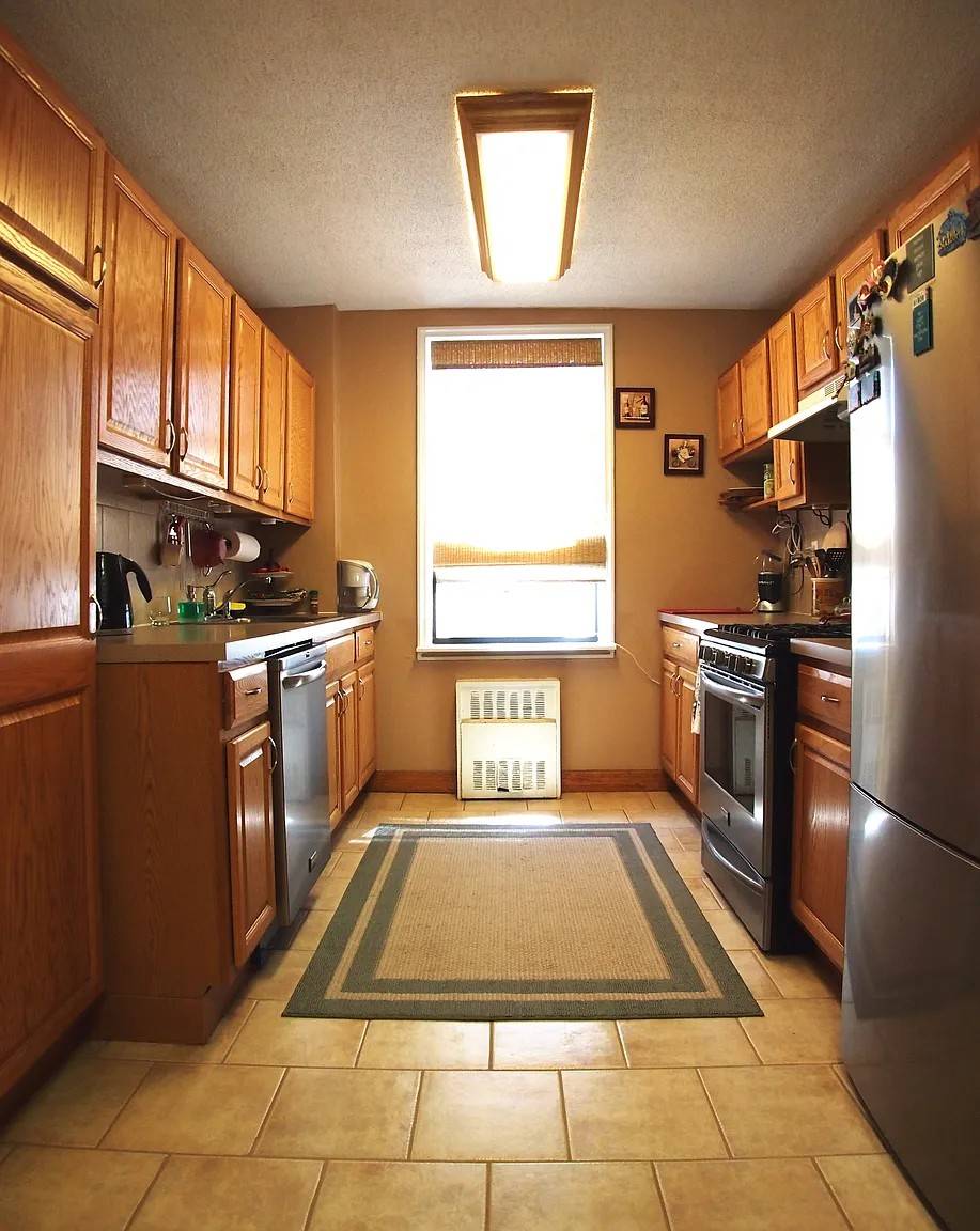 #3 photo, 145 Lincoln Ave , #4F, Staten Island , NY 10306