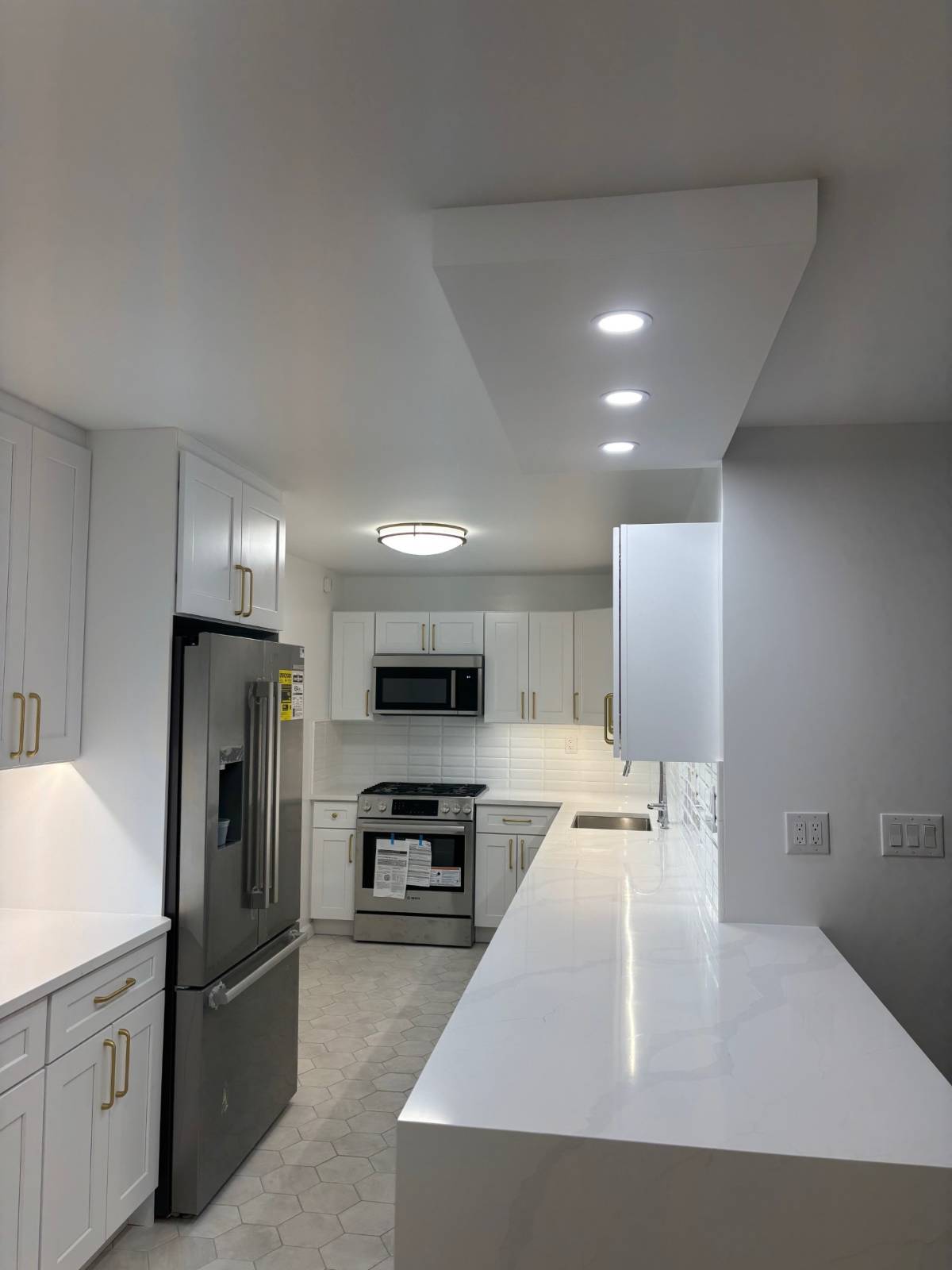 #2 photo, 1 Bay Club Dr, Bayside , NY 11360