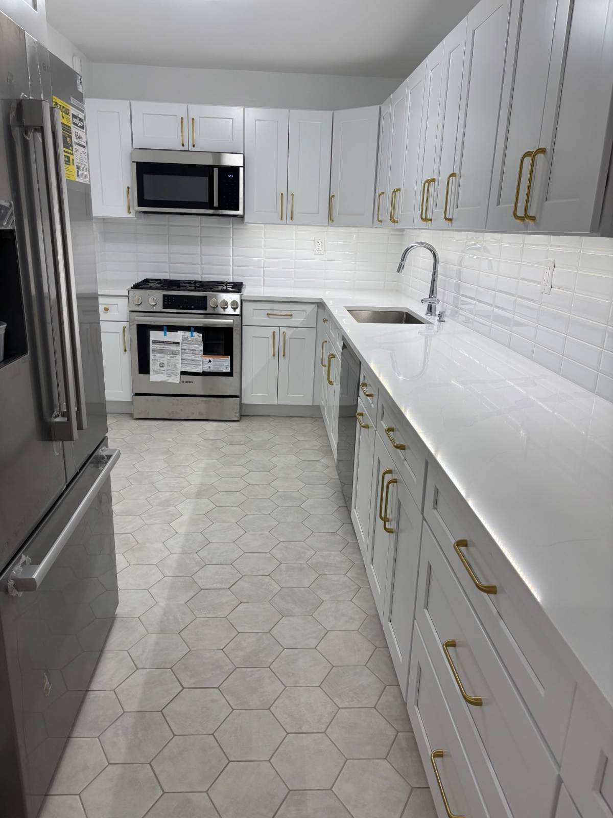 #3 photo, 1 Bay Club Dr, Bayside , NY 11360