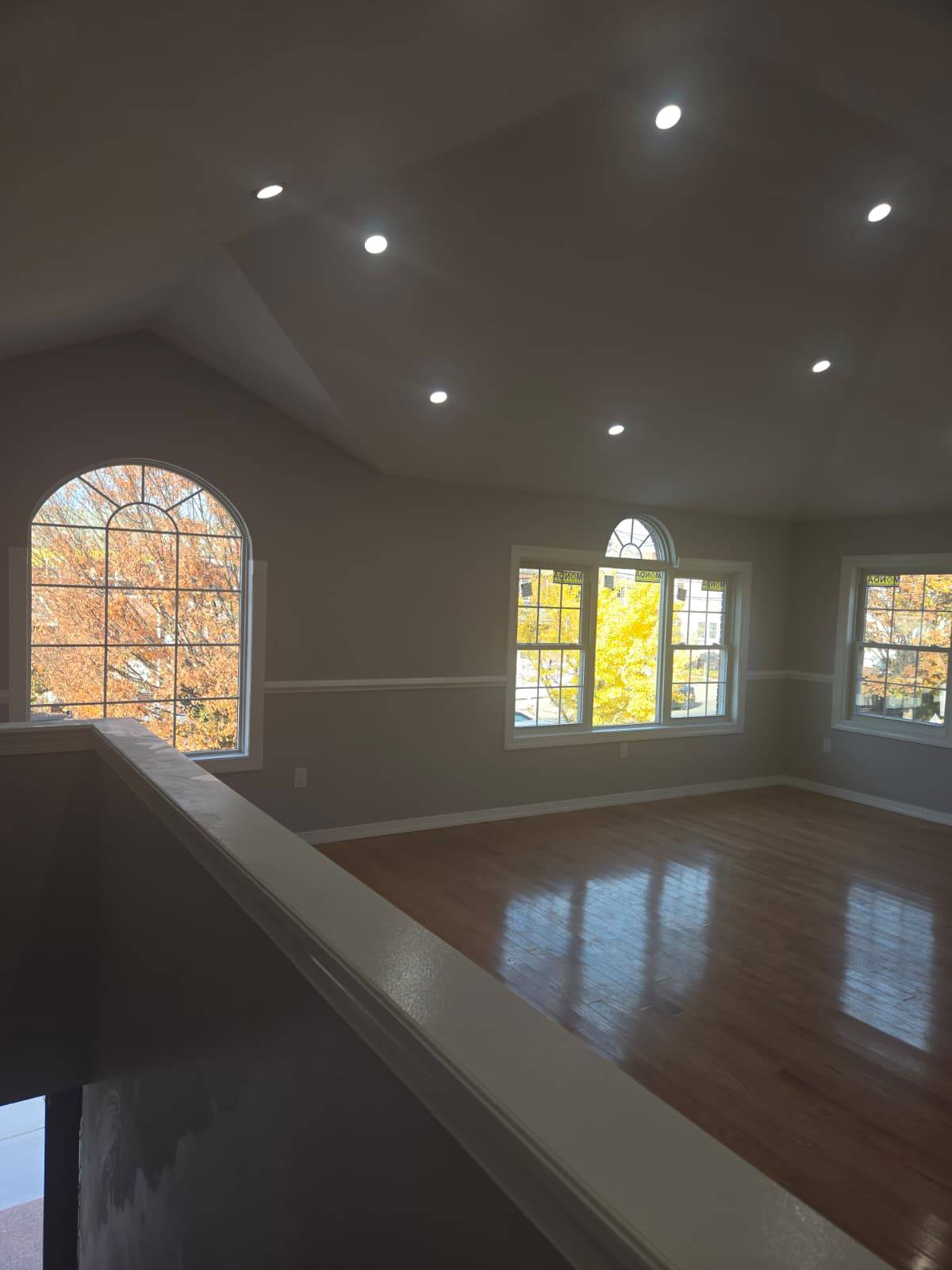 #5 photo, 167th Street & 110th Ave, Jamaica , NY 11433