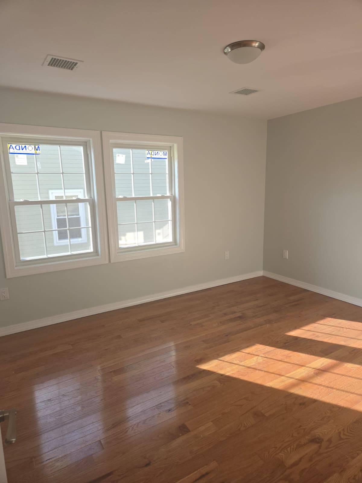 #7 photo, 167th Street & 110th Ave, Jamaica , NY 11433