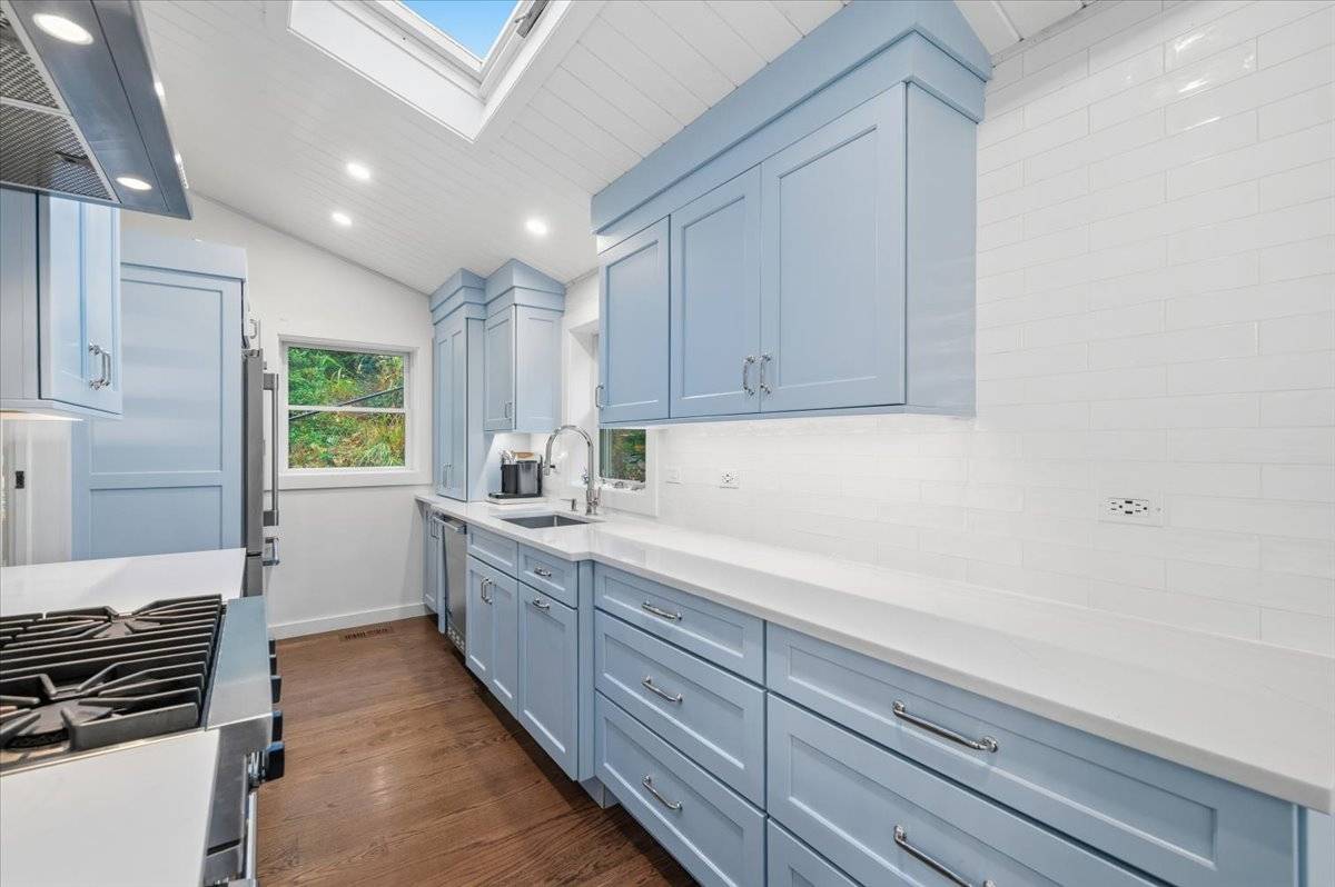 #20 photo, 17 OCEAN VIEW AVE, Southampton , NY 11968