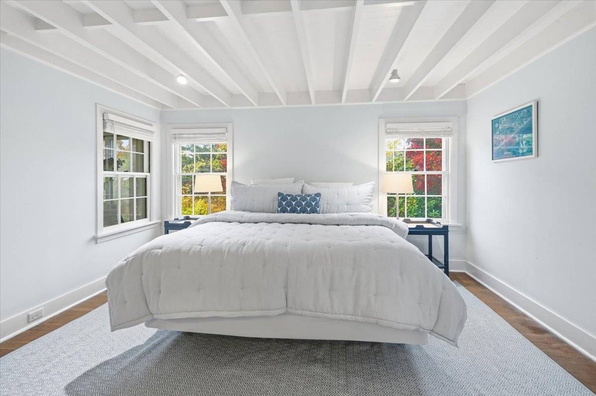 #26 photo, 17 OCEAN VIEW AVE, Southampton , NY 11968