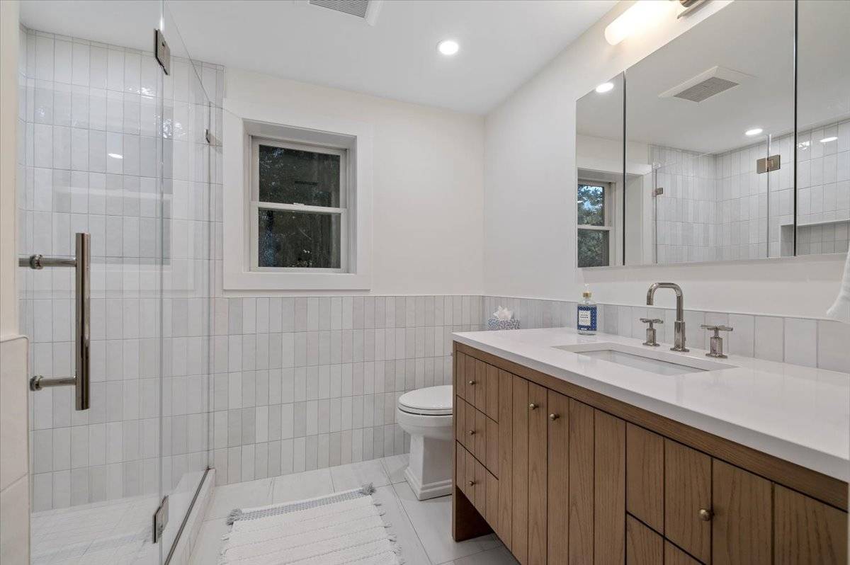 #29 photo, 17 OCEAN VIEW AVE, Southampton , NY 11968