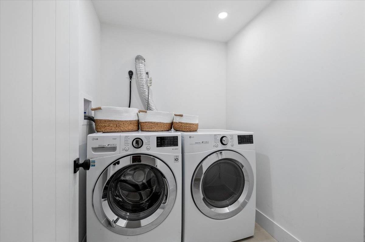 #30 photo, 17 OCEAN VIEW AVE, Southampton , NY 11968