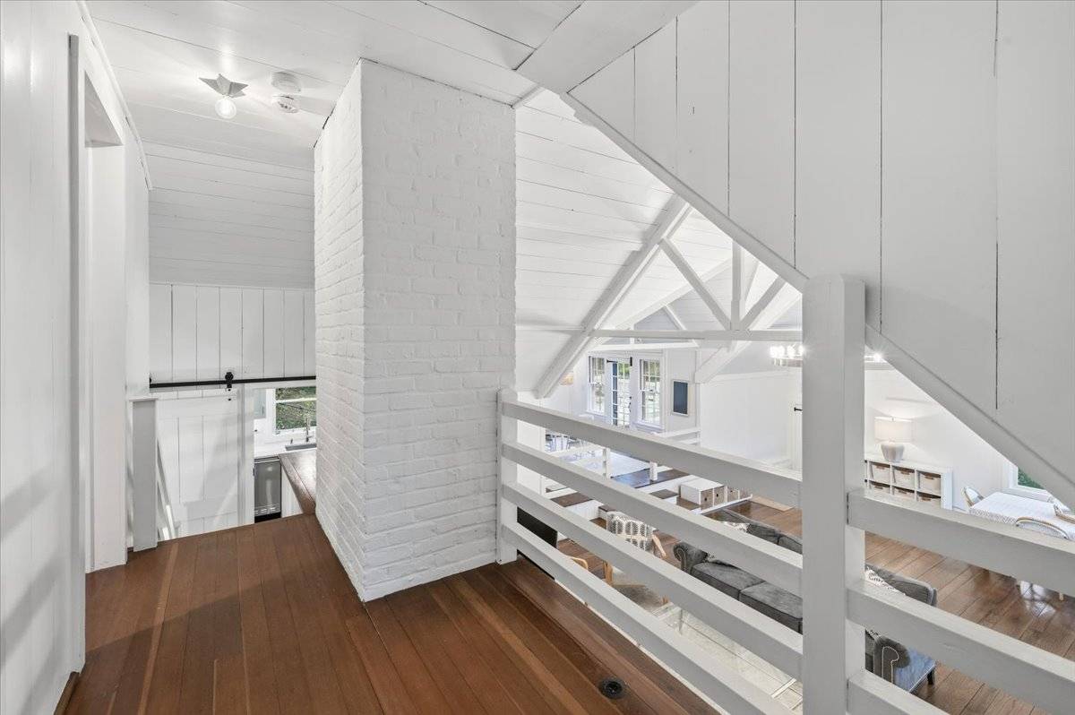 #31 photo, 17 OCEAN VIEW AVE, Southampton , NY 11968