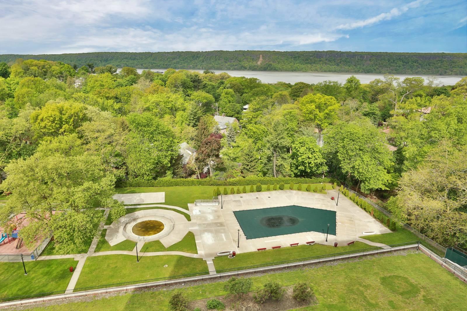 #2 photo, 4705 Henry Hudson Parkway, #11L, Riverdale , NY 10471