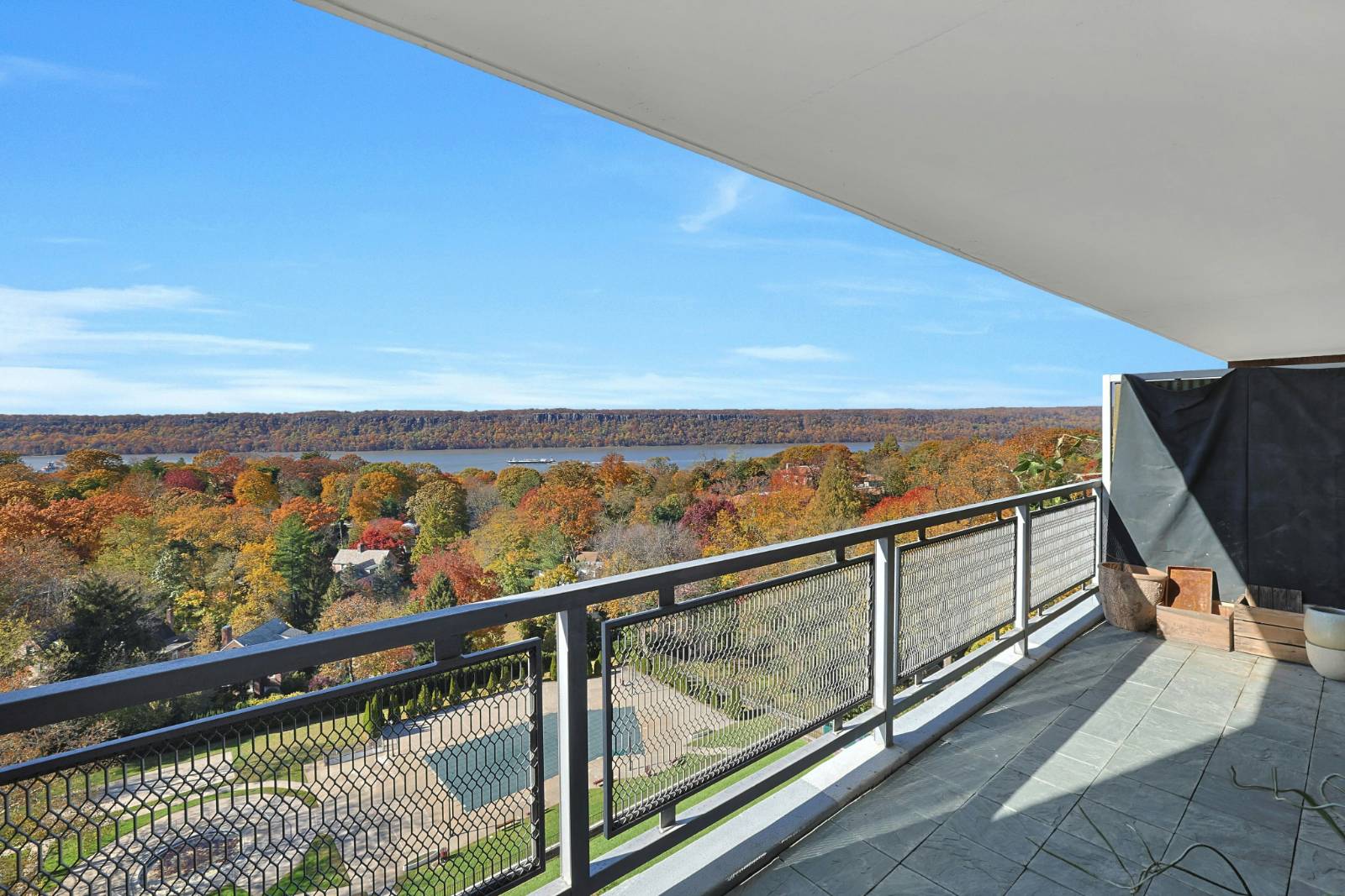 #3 photo, 4705 Henry Hudson Parkway, #11L, Riverdale , NY 10471