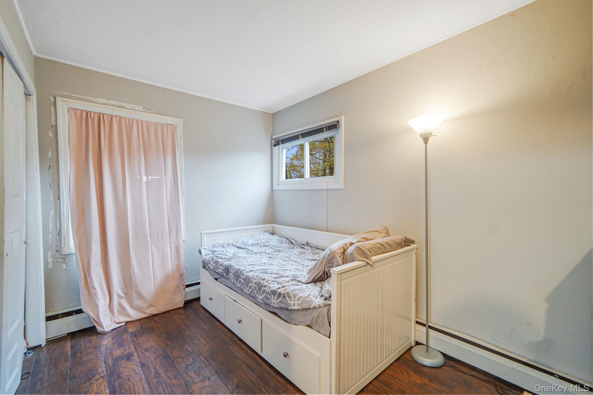 #14 photo, 18 Chickadee Lane, Levittown , NY 11756