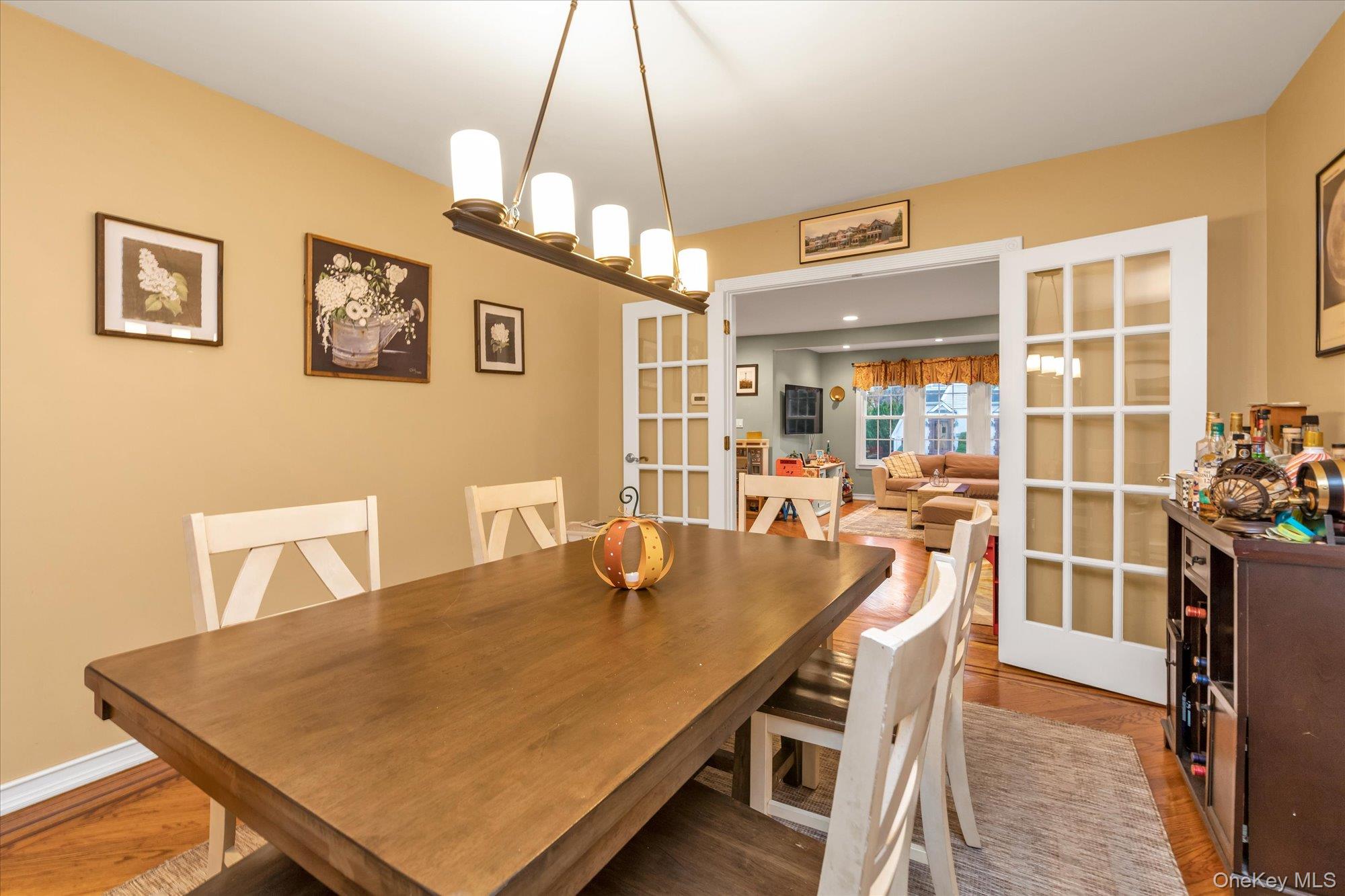 #6 photo, 29 Orleans Road, Valley Stream , NY 11581