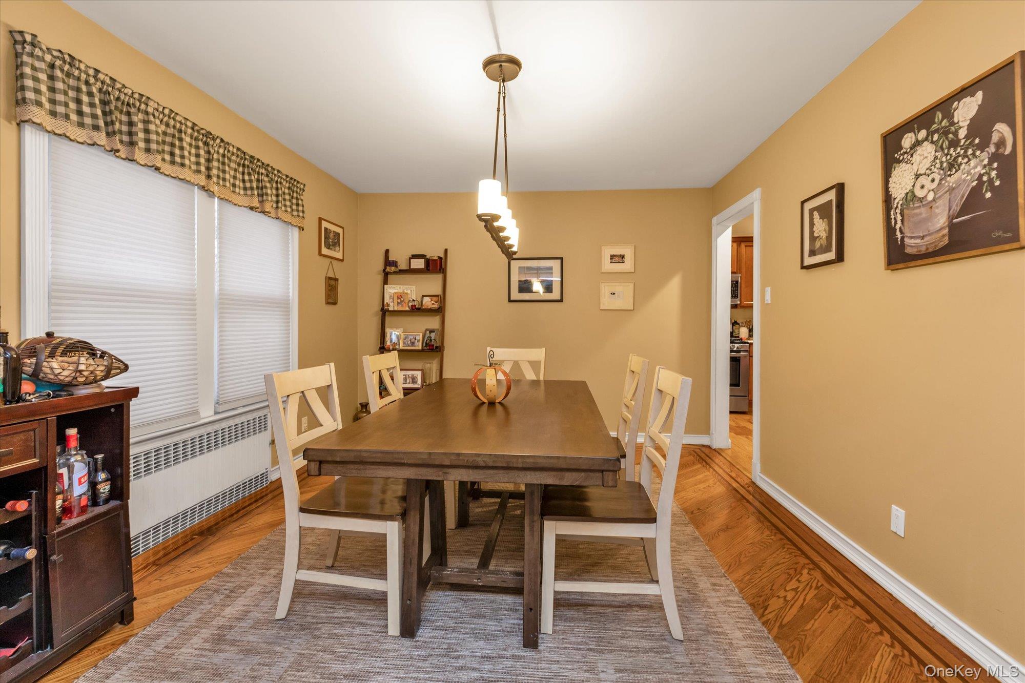 #7 photo, 29 Orleans Road, Valley Stream , NY 11581