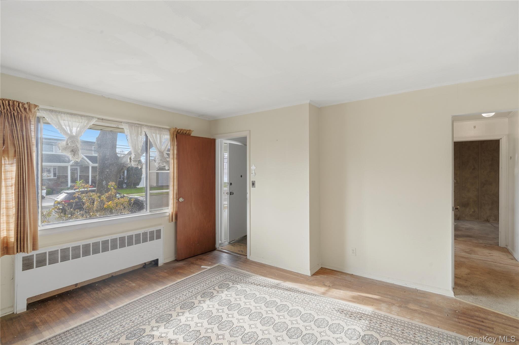 #10 photo, 207 N Nassau Avenue, Massapequa , NY 11758