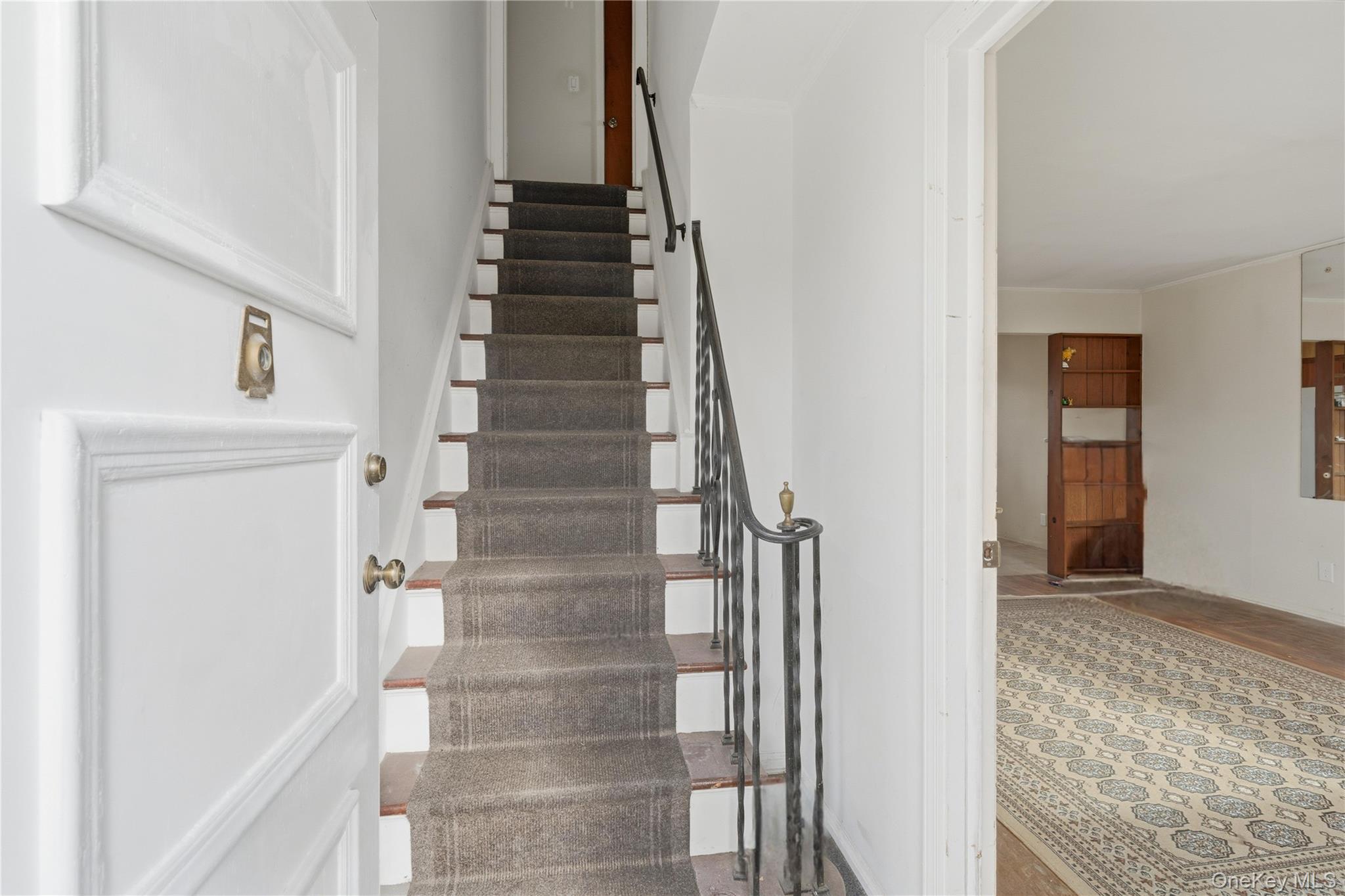 #13 photo, 207 N Nassau Avenue, Massapequa , NY 11758