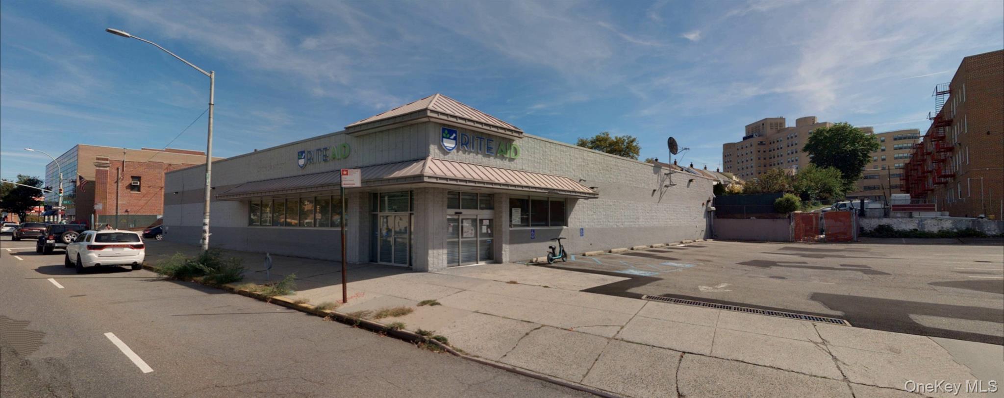 #4 photo, 158-02 Union Turnpike, Flushing , NY 11366