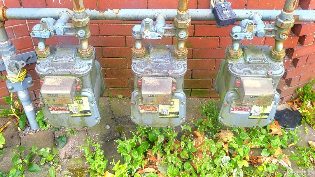 #20 photo, 108 Winnikee Avenue, Poughkeepsie , NY 12601