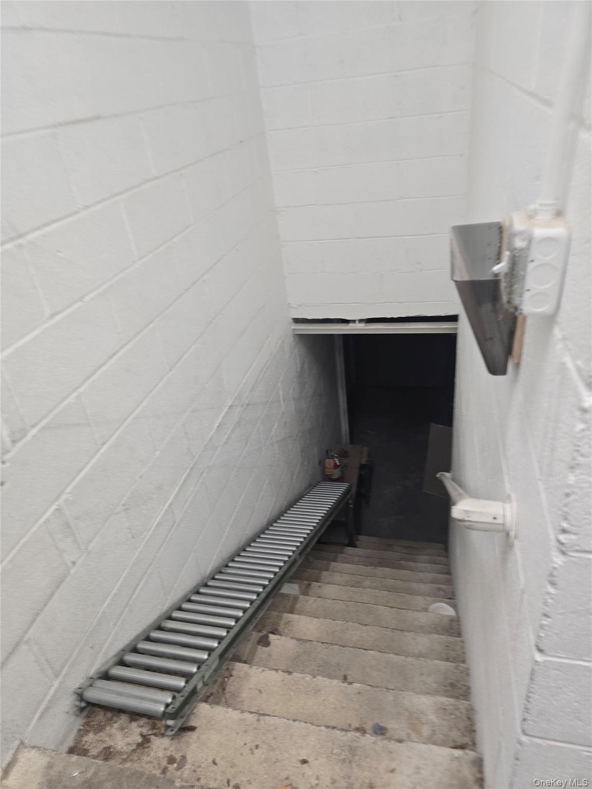 #13 photo, 40 N Middletown Road, Nanuet , NY 10954