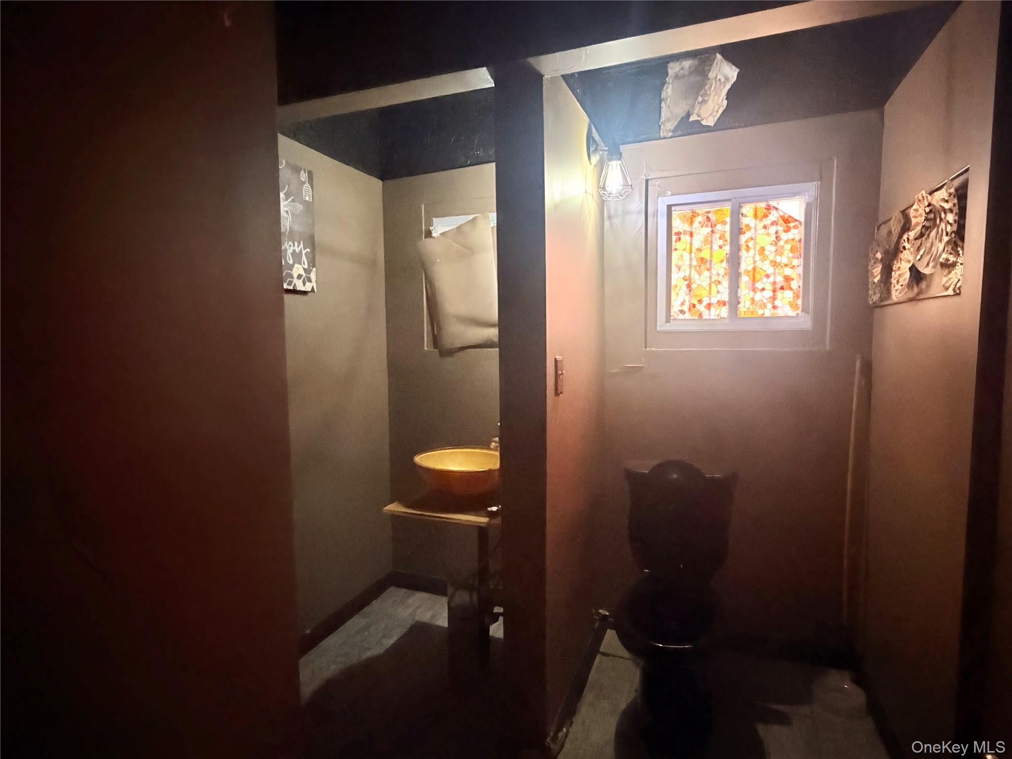 #5 photo, 33 Center Street, Middletown , NY 10940