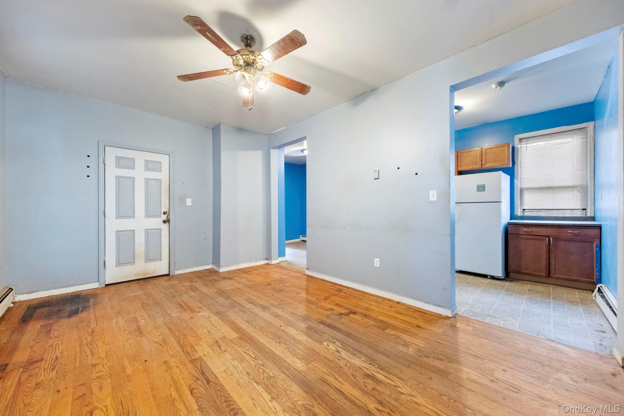 #3 photo, 68 Henry Avenue, Newburgh , NY 12550